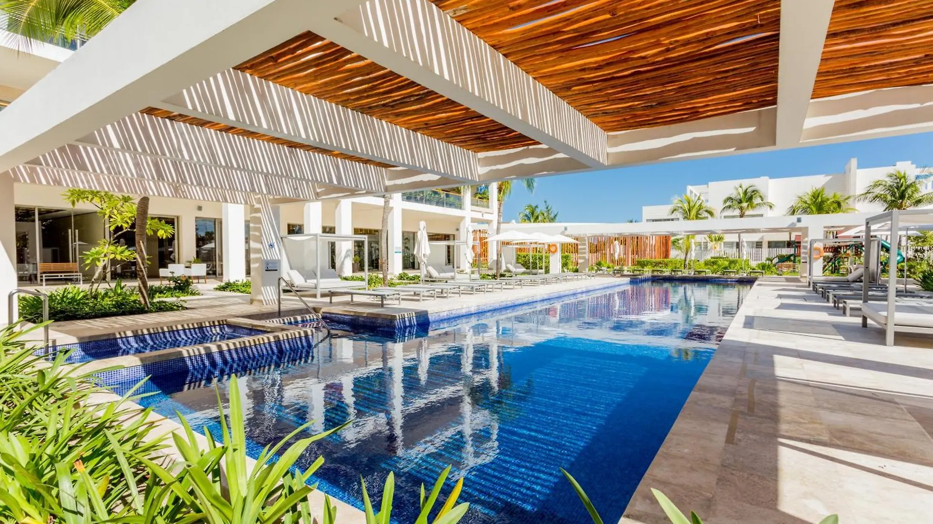 Increible Dpto De Lujo Con Acceso A Club De Playa Apartment Cancun